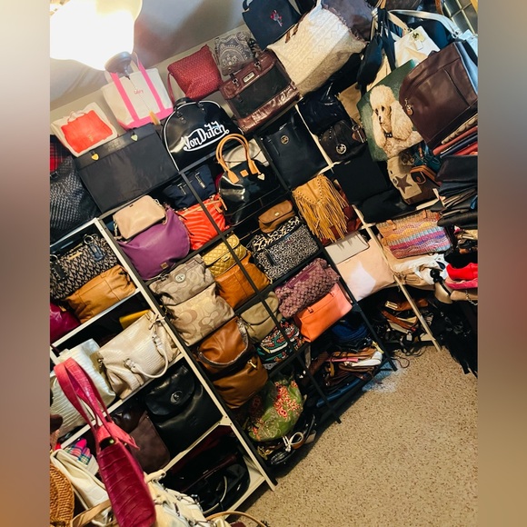 Bags - Picture 7 of 8